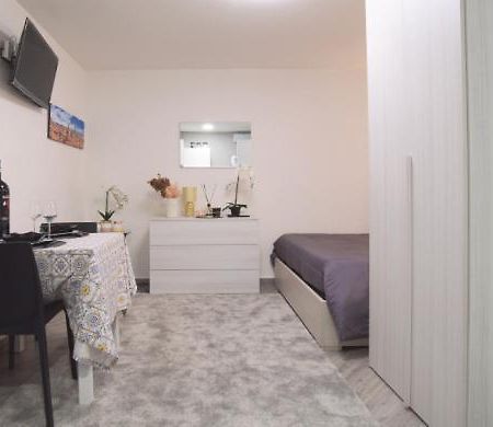 Triumvirato Rooms Болоня Екстериор снимка